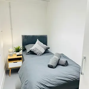  Guest house Marbel Aldgate